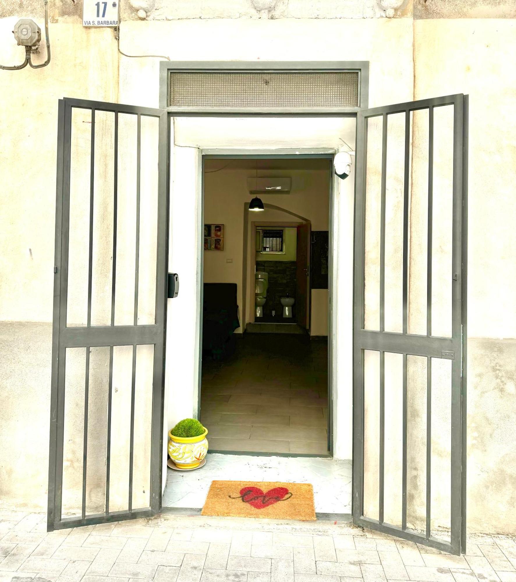 Apartamento Casa Barbara 15-17 CTA Exterior foto
